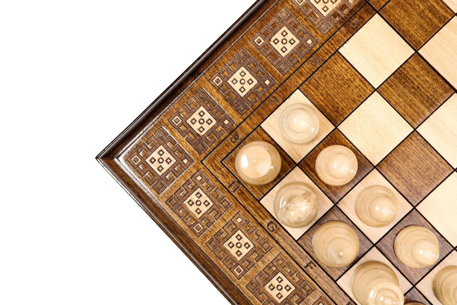 Engage in the art of strategy with a dual-purpose game set, where the craftsmanship of chess meets the beauty of traditional carpet patterns in artisanal elegance.