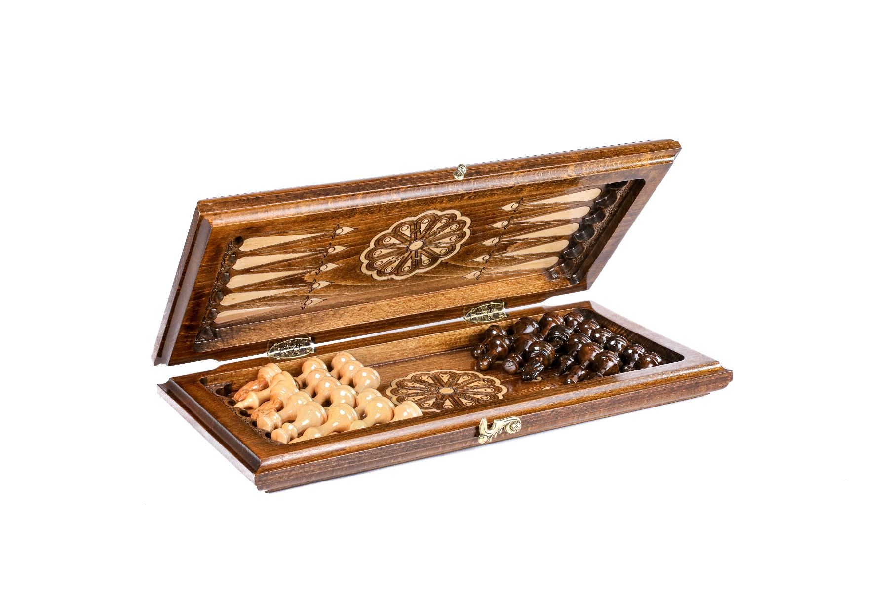 Discover the pinnacle of gaming elegance with a chess and backgammon set that exemplifies the beauty of handcrafted design and strategic play.